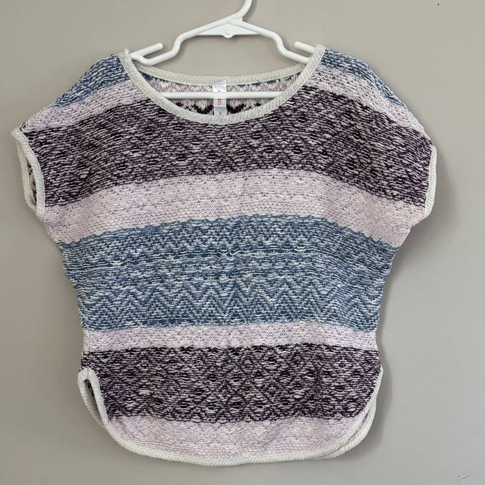 Xhilaration Multicolor Knit Top